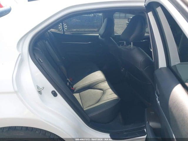 2021 TOYOTA CAMRY XSE 8