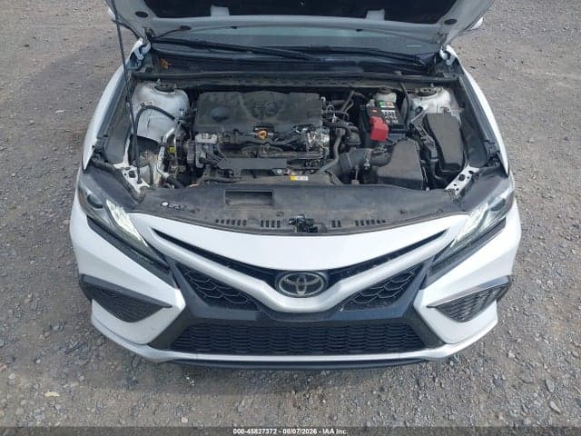 2021 TOYOTA CAMRY XSE 10