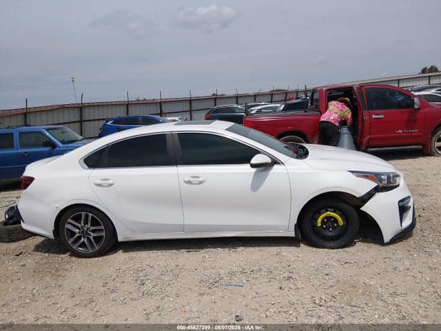 2021 KIA FORTE EX 13