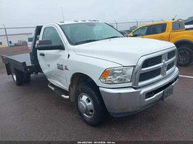2018 RAM 3500 CHASSIS TRADESMAN/SLT 1