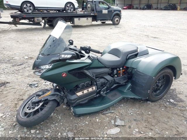 2024 HONDA GL1800 B 2