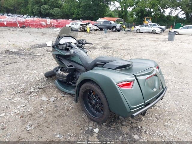 2024 HONDA GL1800 B 3