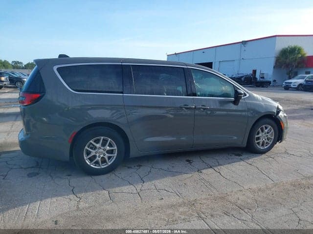 2025 CHRYSLER PACIFICA SELECT 13