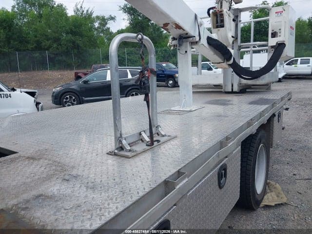 2020 FORD F-600 CHASSIS XL 6