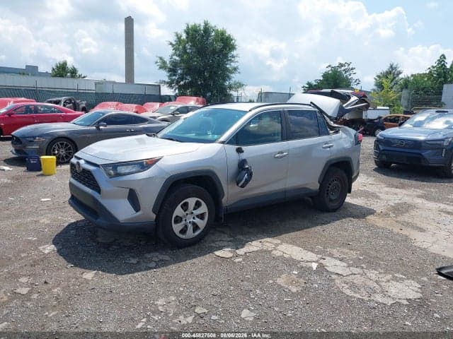 2019 TOYOTA RAV4 LE 2