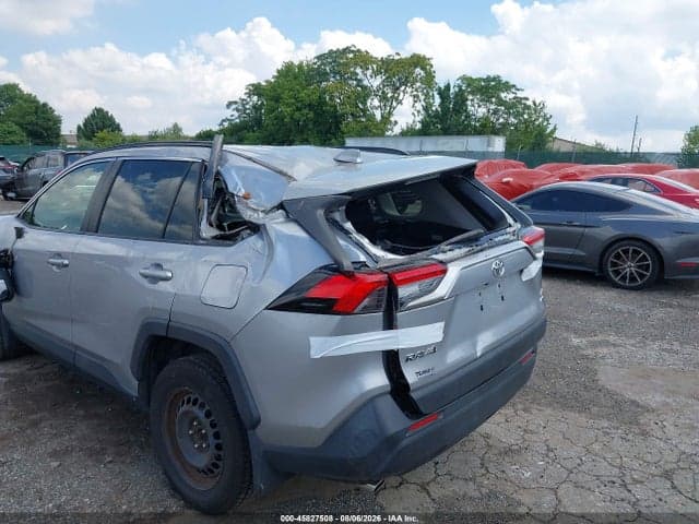 2019 TOYOTA RAV4 LE 6