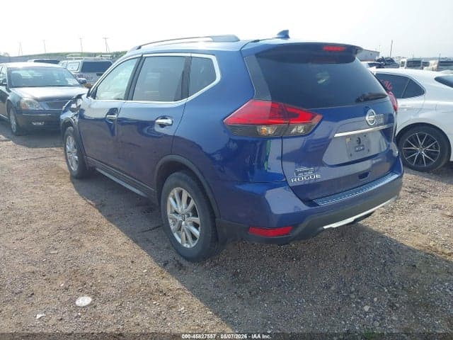 2017 NISSAN ROGUE SV 3
