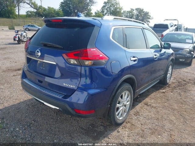 2017 NISSAN ROGUE SV 4