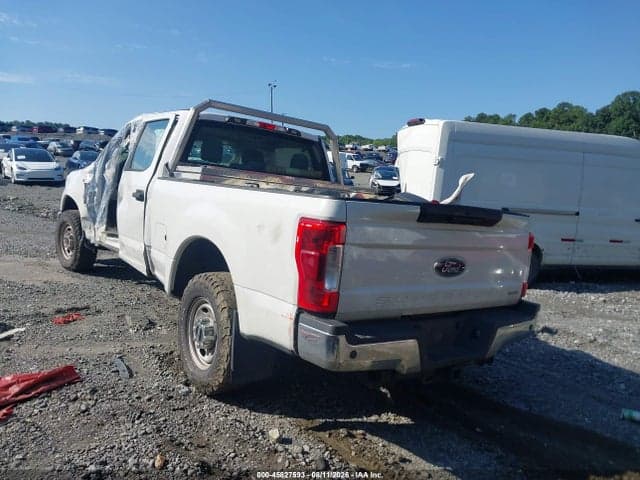 2019 FORD F-250 XL 3