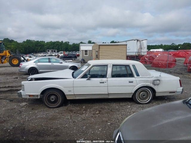 1985 LINCOLN TOWN CAR 14