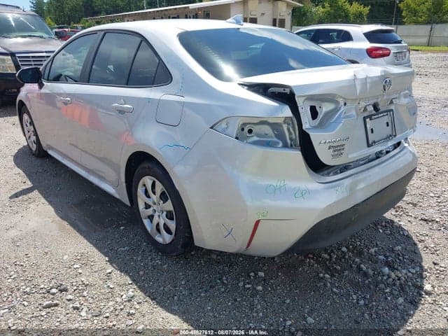 2026 TOYOTA COROLLA LE 3