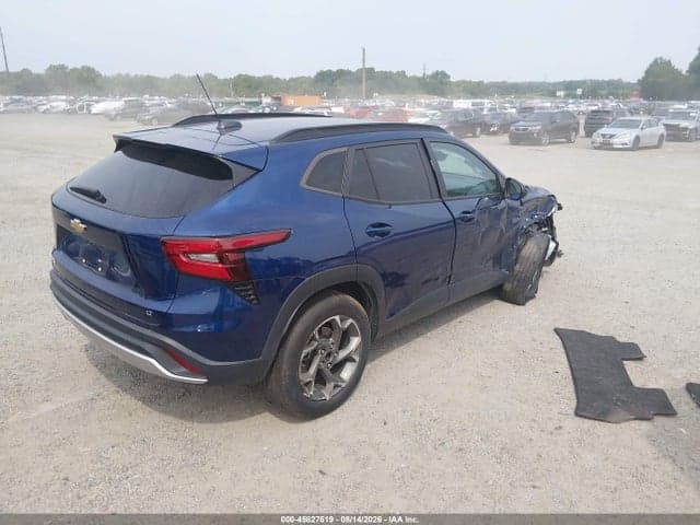 2024 CHEVY TRAX 4
