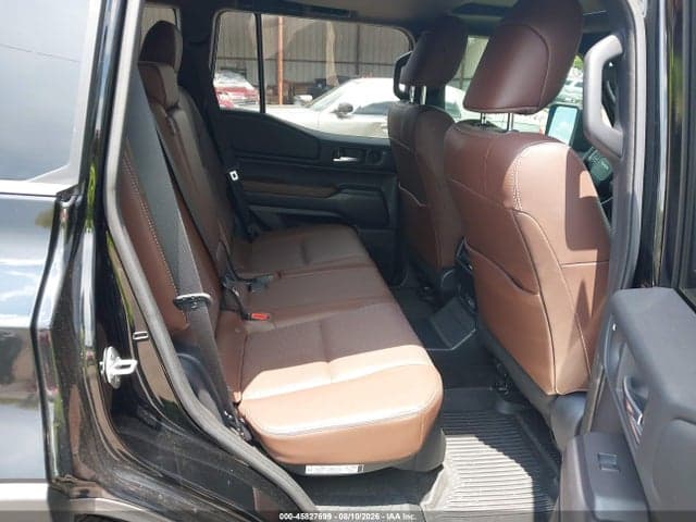 2025 TOYOTA LAND CRUISER 8