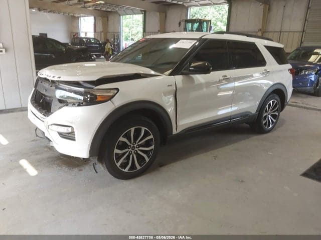 2022 FORD EXPLORER ST-LINE 2