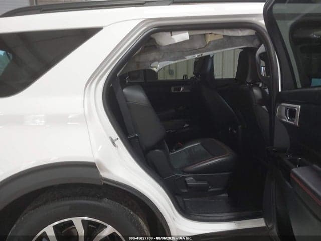 2022 FORD EXPLORER ST-LINE 8