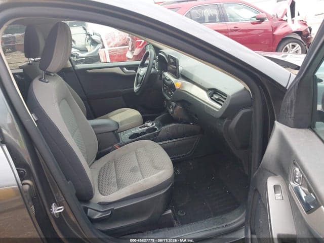 2020 FORD ESCAPE SE 5