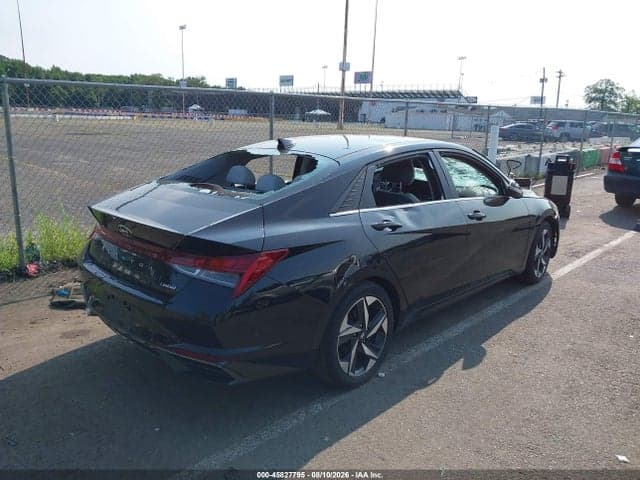2023 HYUNDAI ELANTRA LIMITED 4