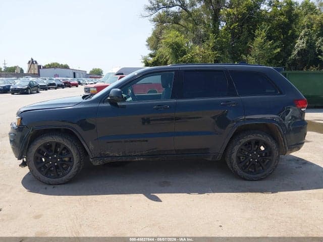 2018 JEEP GRAND CHEROKEE ALTITUDE 4X4 15