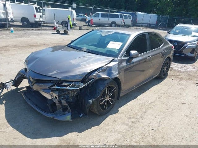 2019 TOYOTA CAMRY LE 2