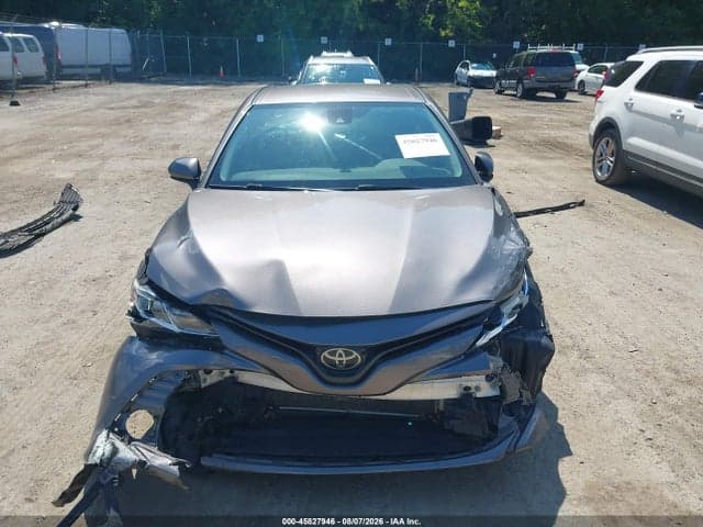 2019 TOYOTA CAMRY LE 12