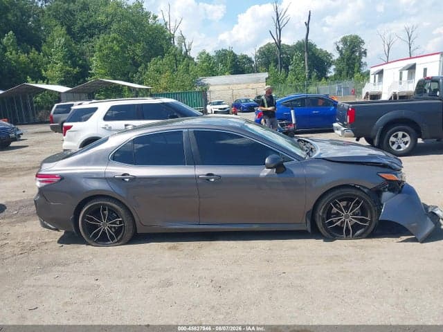 2019 TOYOTA CAMRY LE 13