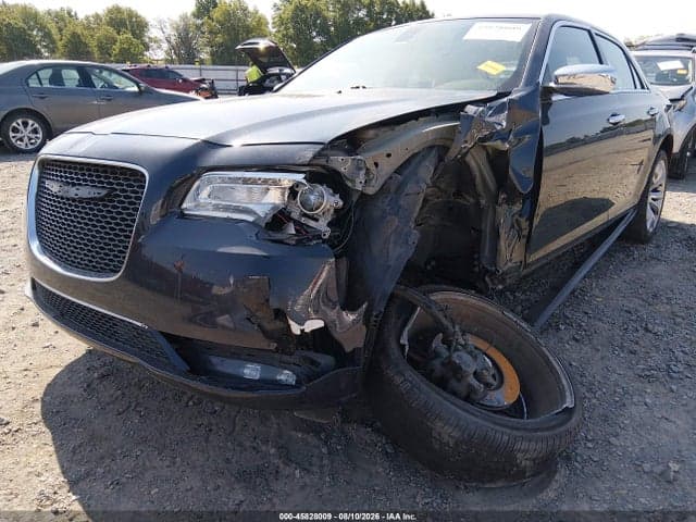 2018 CHRYSLER 300 LIMITED 6