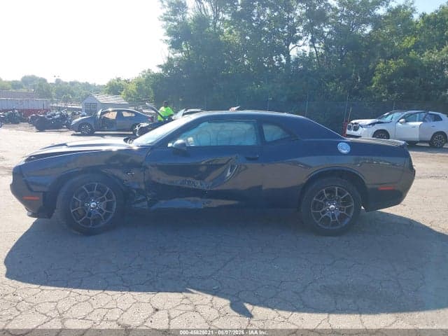 2018 DODGE CHALLENGER GT AWD 14
