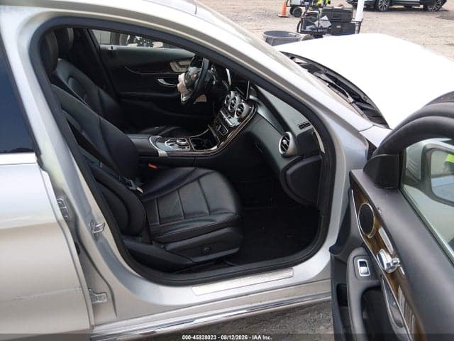 2017 MERCEDES-BENZ C 300 4MATIC 5
