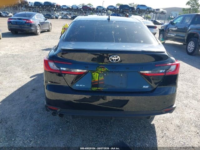 2025 TOYOTA CAMRY SE 15