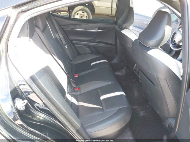 2025 TOYOTA CAMRY SE 8