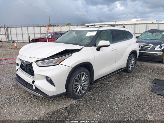 2021 TOYOTA HIGHLANDER PLATINUM 2