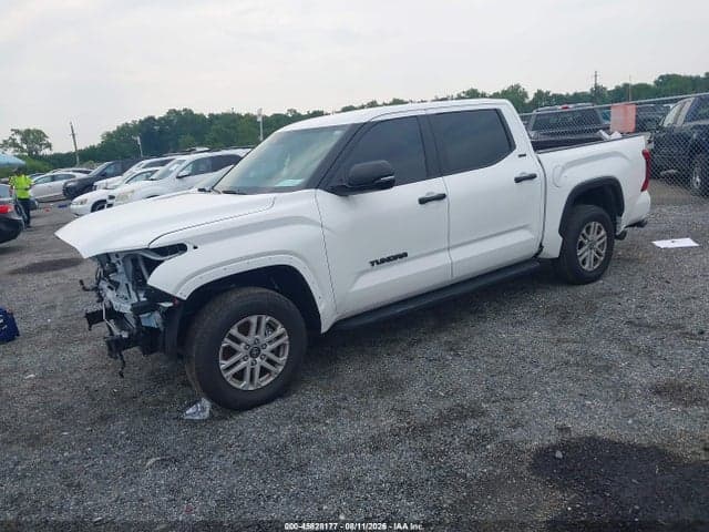 2026 TOYOTA TUNDRA SR5 CREWMAX 5.5' BED 2