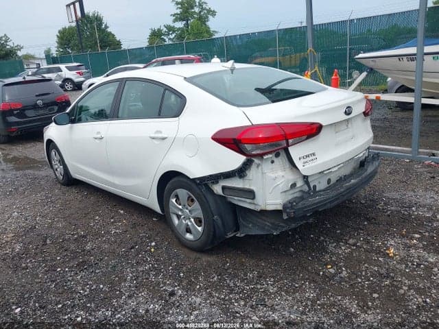 2017 KIA FORTE LX 3