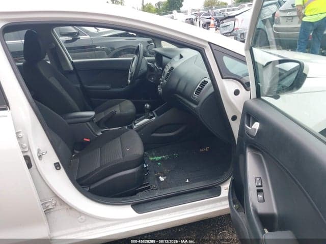 2017 KIA FORTE LX 5