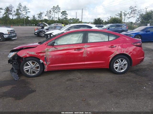 2020 HYUNDAI ELANTRA SEL 13
