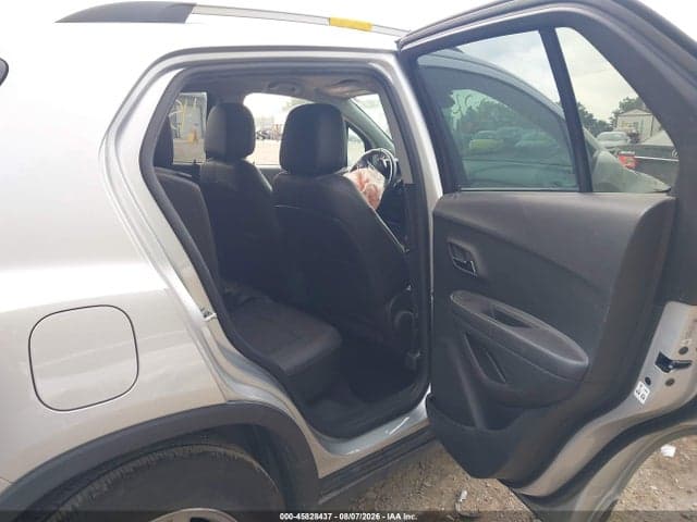 2019 CHEVROLET TRAX LT 8