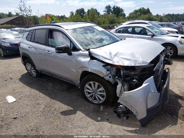 2026 TOYOTA COROLLA CROSS LE 1