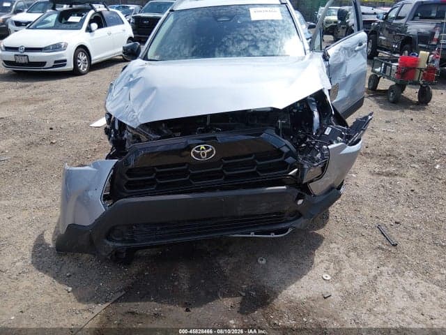 2026 TOYOTA COROLLA CROSS LE 6
