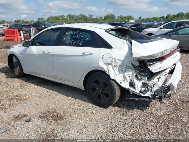 2021 HYUNDAI ELANTRA SEL 3