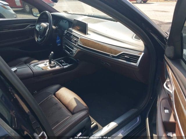 2019 BMW 750I XDRIVE 5