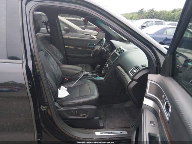 2017 FORD EXPLORER PLATINUM 5
