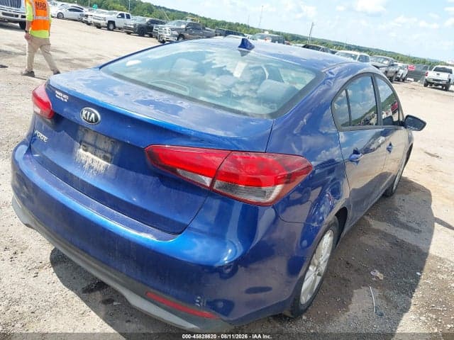 2017 KIA FORTE LX 4