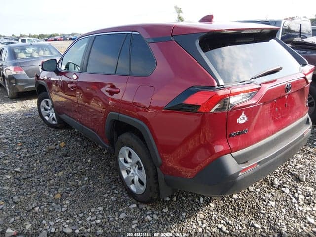 2025 TOYOTA RAV4 LE 3