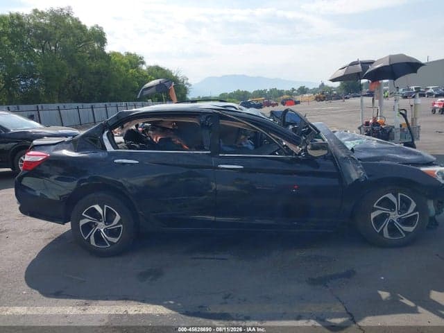 2017 HONDA ACCORD LX 13