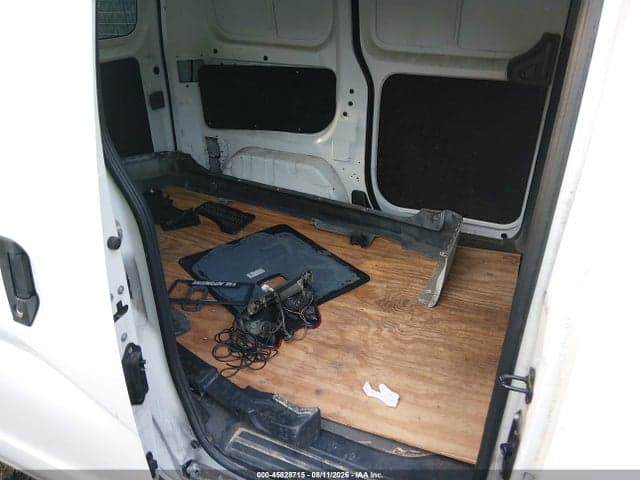2019 NISSAN NV200 SV 8
