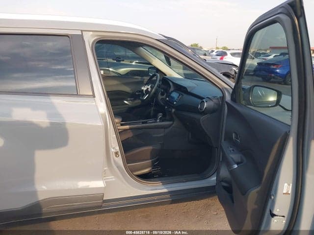 2022 NISSAN KICKS SV XTRONIC CVT 5