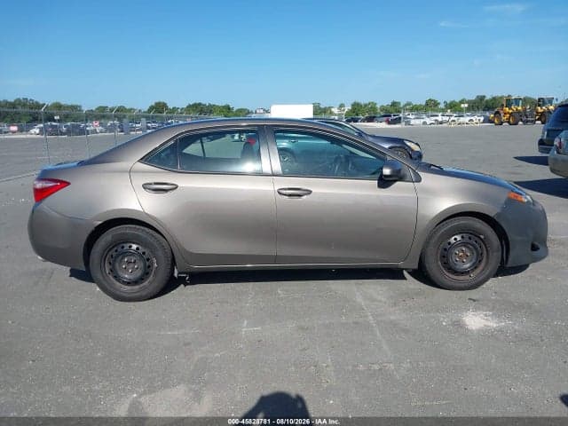 2017 TOYOTA COROLLA LE 13