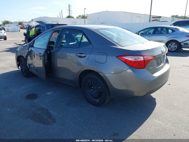 2017 TOYOTA COROLLA LE 3