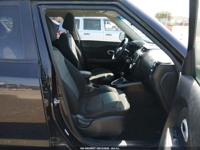 2019 KIA SOUL + 5
