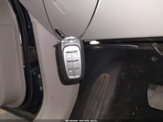 2019 CHRYSLER PACIFICA LIMITED 11